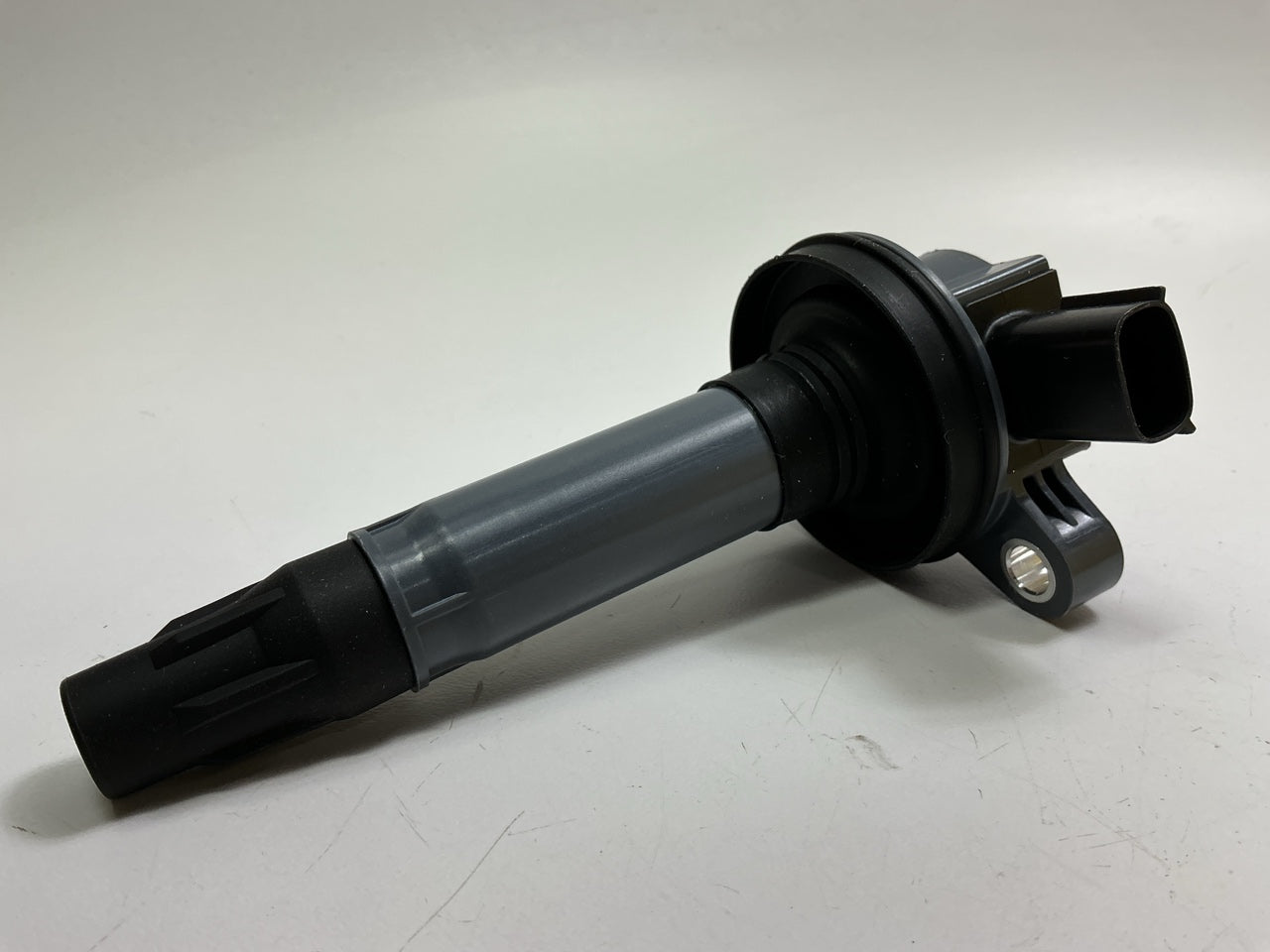 NEW - UNBOXED C1595 Direct Ignition Coil