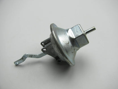 NEW - OUT OF BOX - C38 Distributor Vacuum Advance Control  V392