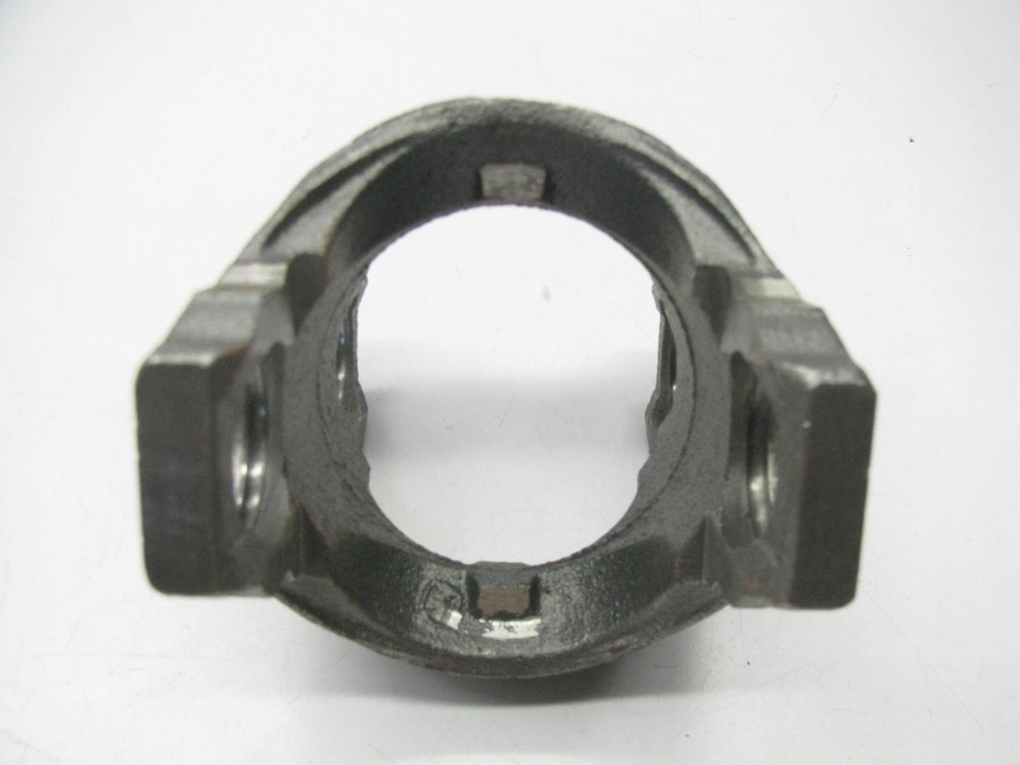 NEW - OUT OF BOX FORD C8SZ-4784-A Driveshaft Center Yoke 1968-1971 Thunderbird