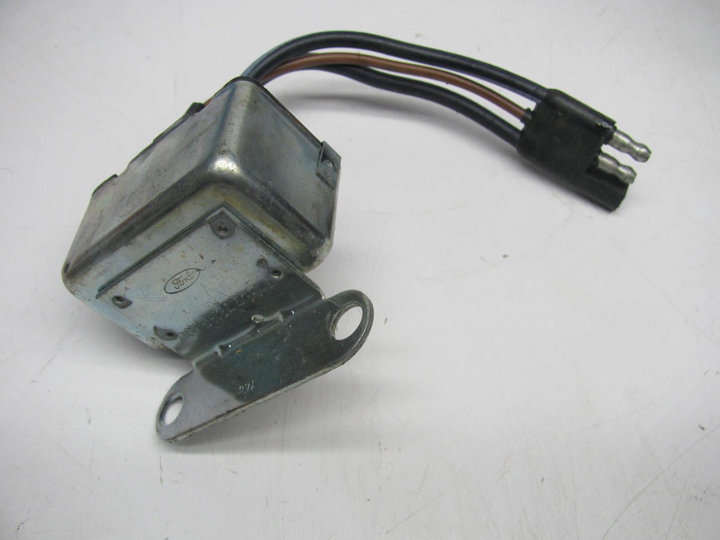 NEW - OUT OF BOX - OEM FORD C8TB-13A435-A Marker Lamp / Trailer Lighting Relay