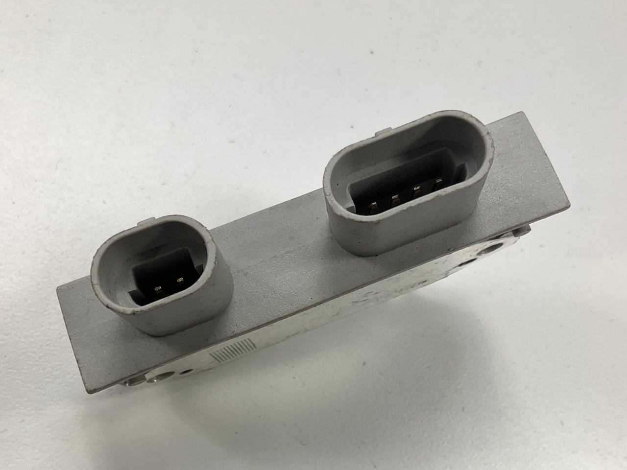 NEW - OUT OF BOX CBE28 Ignition Control Module