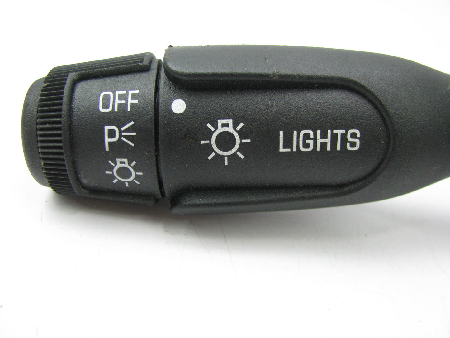 NEW - OUT OF BOX CBS-1106 Headlight Headlamp Switch - D1596D 19005001