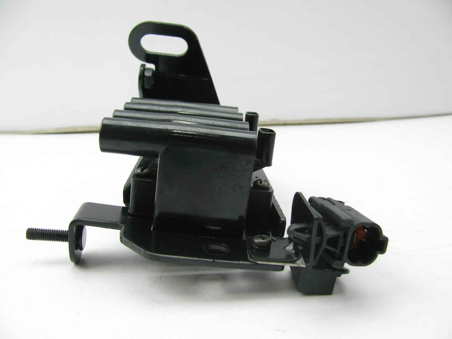 NEW - OUT OF BOX CLS1147 Ignition Coil For 2001-2005 Kia Rio 1.6L