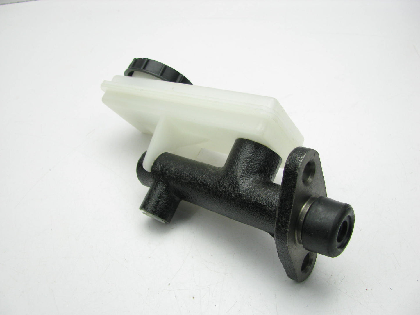 NEW - UNBOXED CM119584 Clutch Master Cylinder