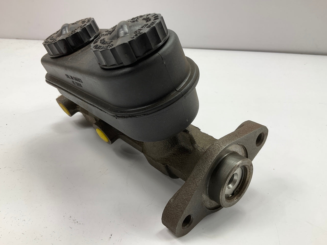 NEW UNBOXED CM1702 Brake Master Cylinder