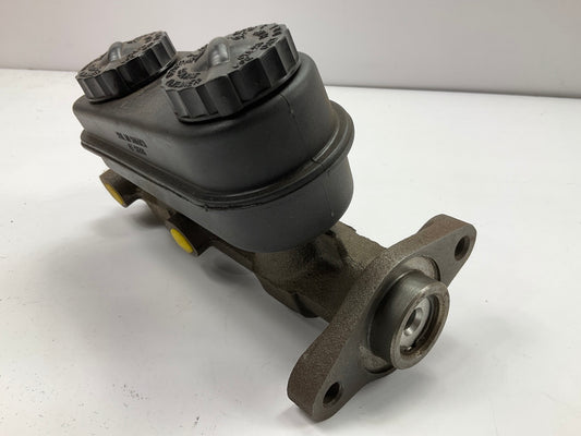 NEW UNBOXED CM1702 Brake Master Cylinder