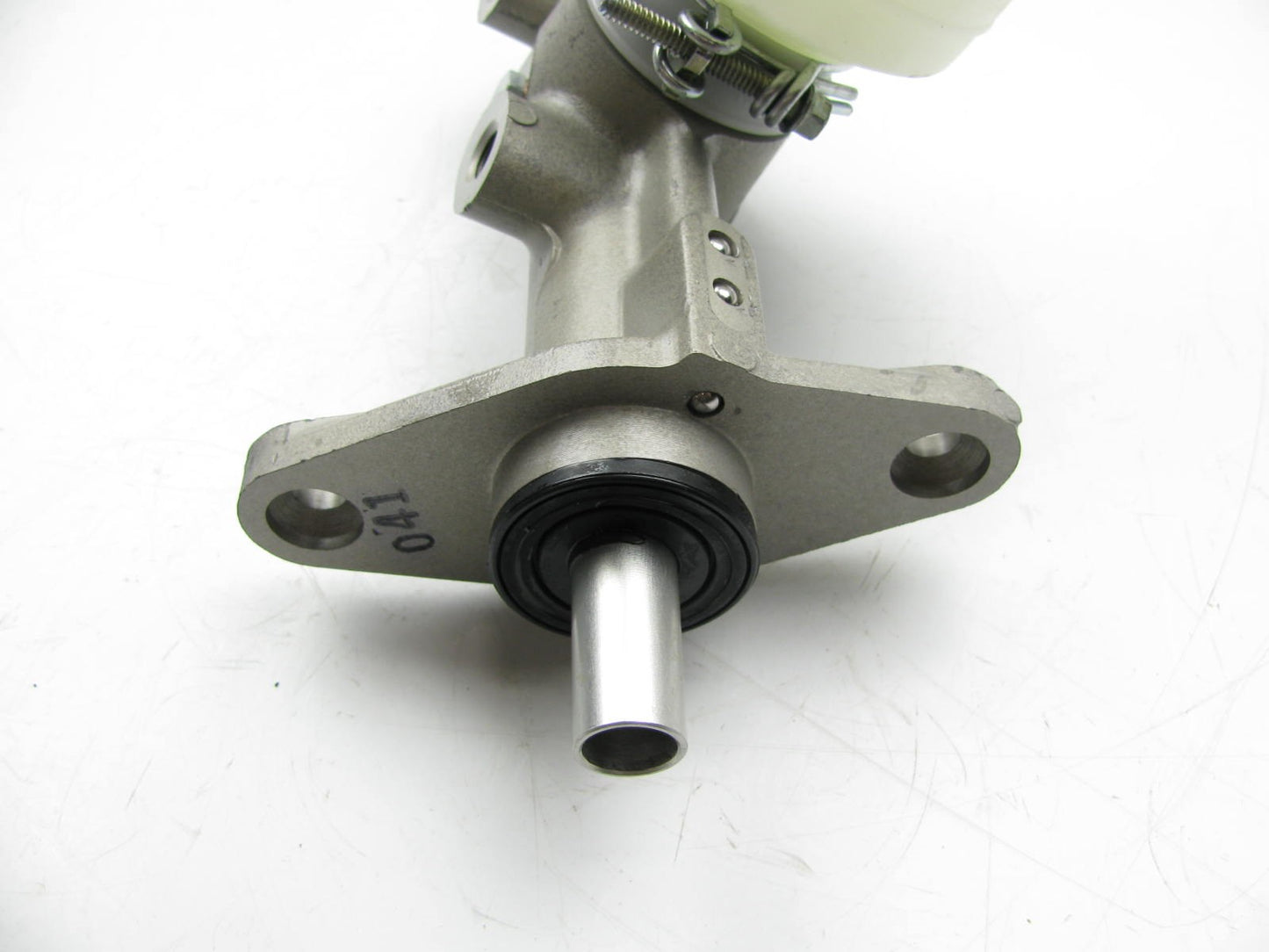 NEW - OUT OF BOX - CM1940 Brake Master Cylinder W/O Reservoir Cap