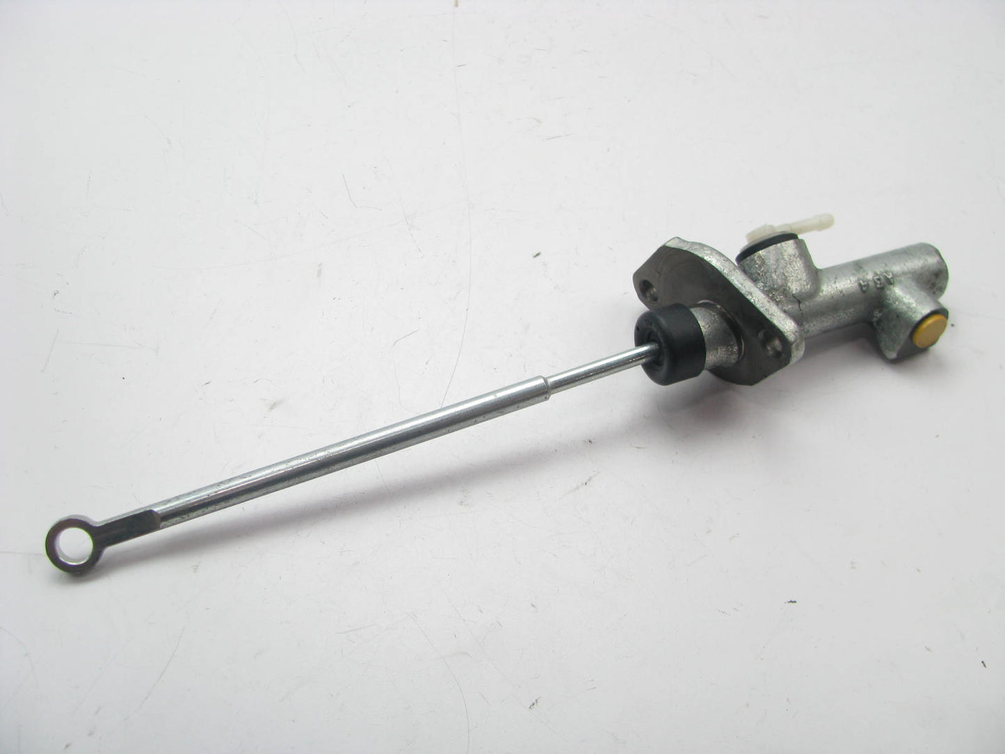 NEW - OUT OF BOX CMA39732 Clutch Master Cylinder - LMC128 5493060