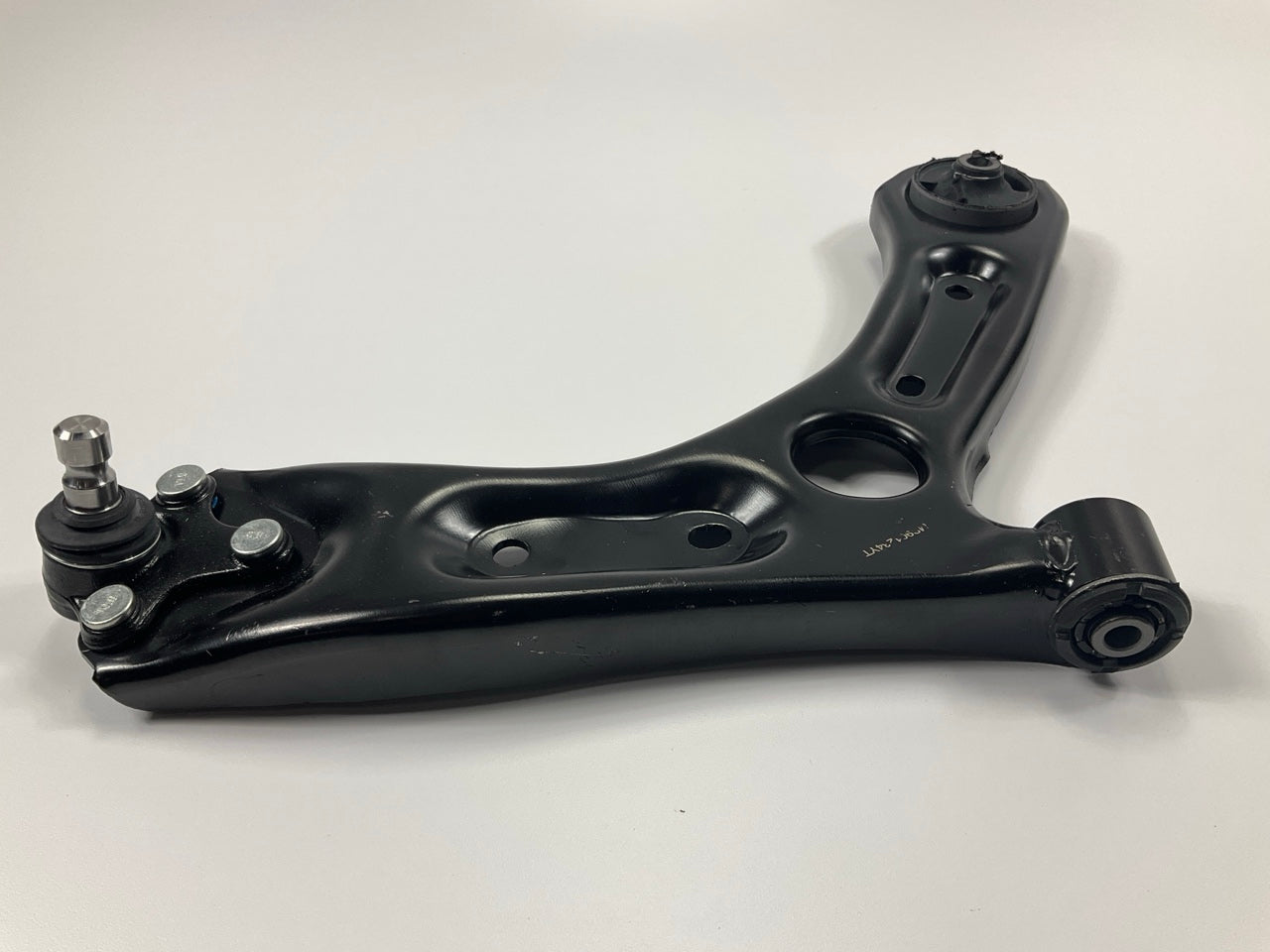NEW UNBOXED CMS901234YT Suspension Control Arm & Ball Joint - Front Right Lower