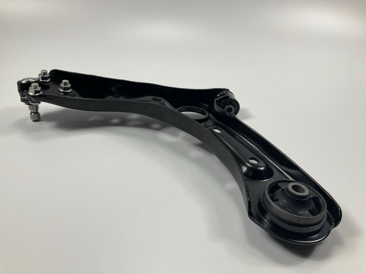 NEW UNBOXED CMS901234YT Suspension Control Arm & Ball Joint - Front Right Lower