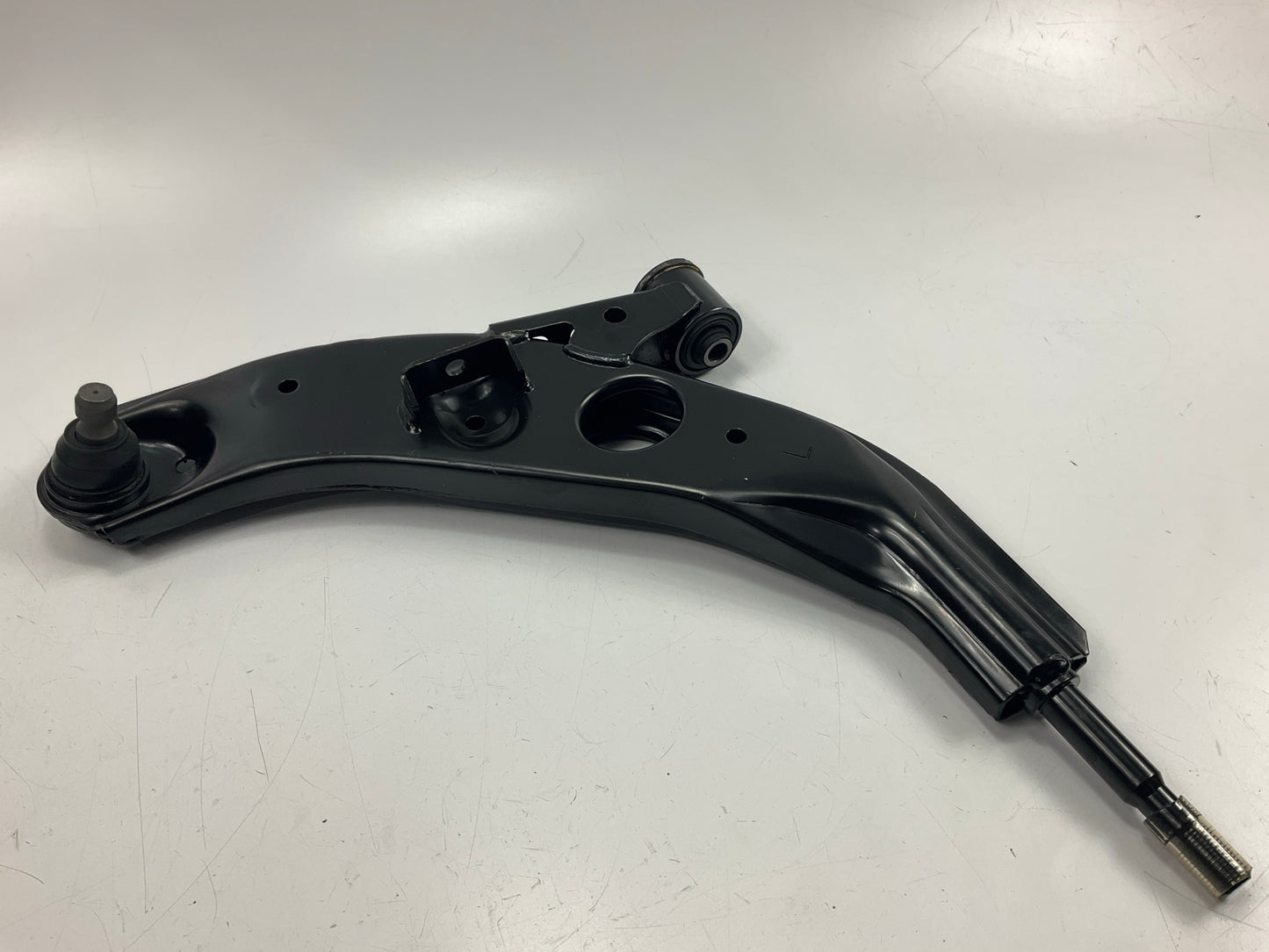 NEW UNBOXED Front Left Lower Suspension Control Arm And Ball Joint Assembly