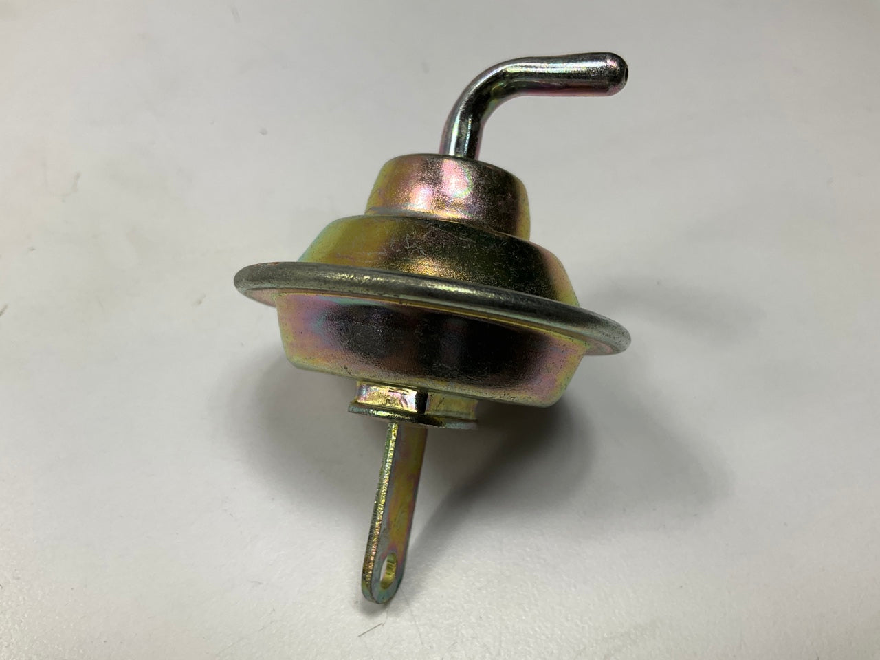 NEW - OUT OF BOX  CPA114 Carburetor Choke Pull-Off
