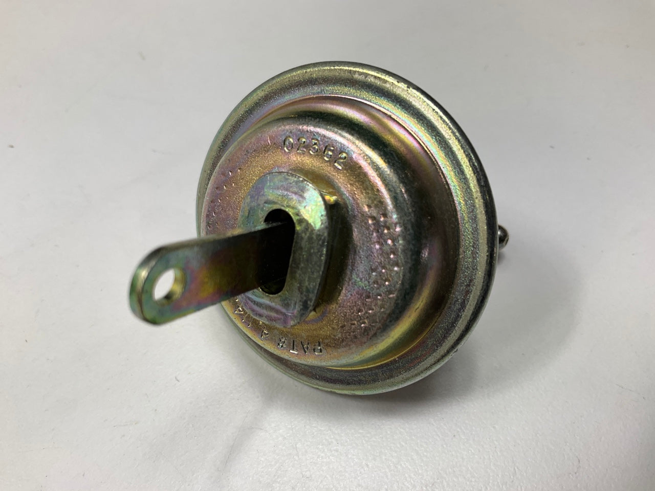 NEW - OUT OF BOX  CPA114 Carburetor Choke Pull-Off