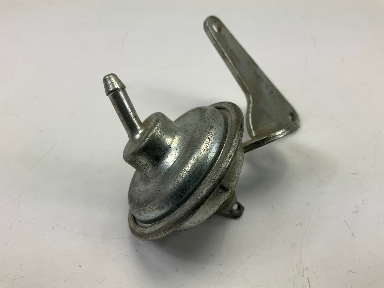 New Unboxed  Carter AFB Carburetor Choke Pull-off For 1965-1967 Chrysler 383 440