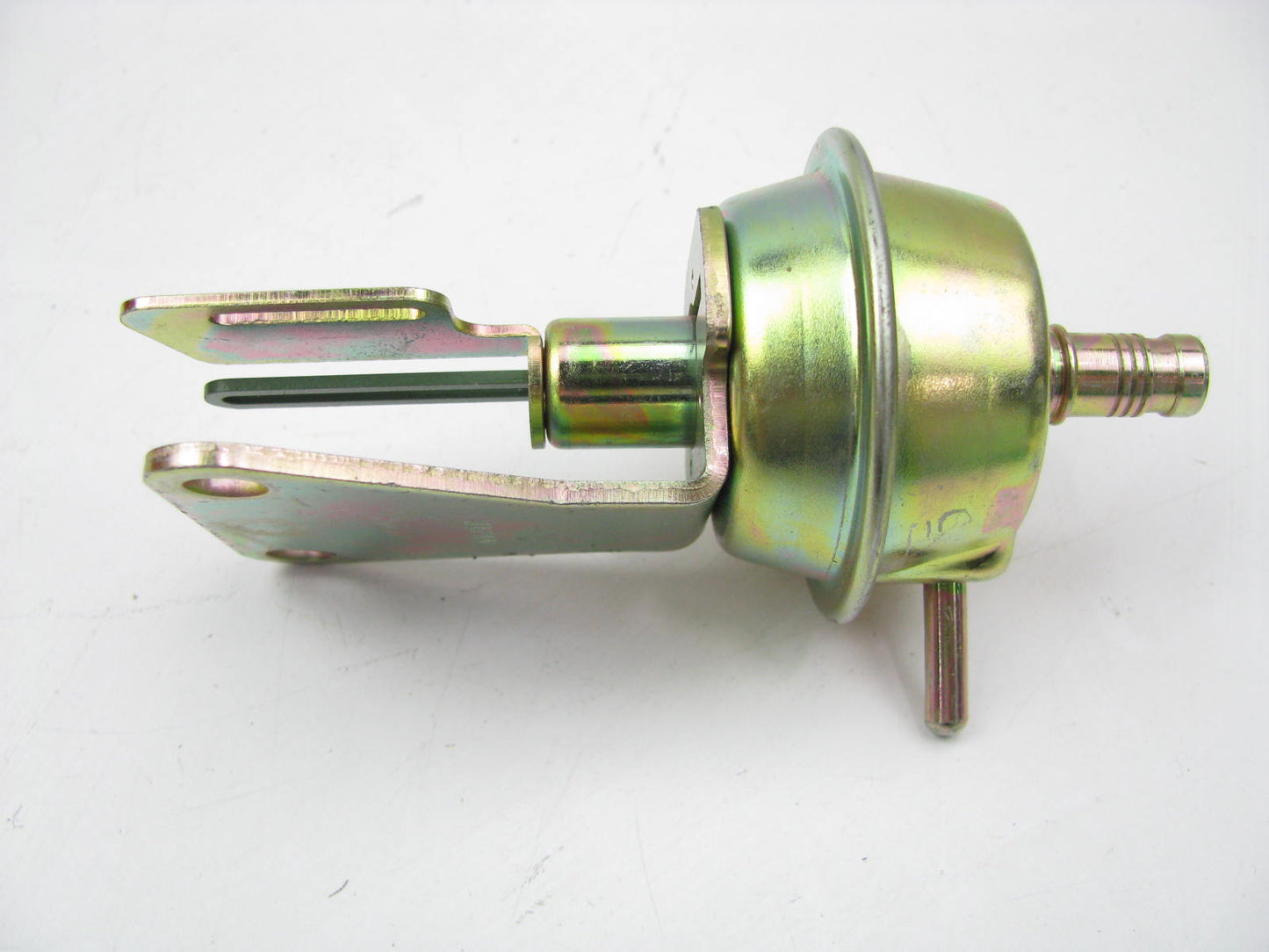 NEW - OUT OF BOX CPA370 Carburetor Choke Pull-Off 1981-1986 GM Rochester 4-BBL