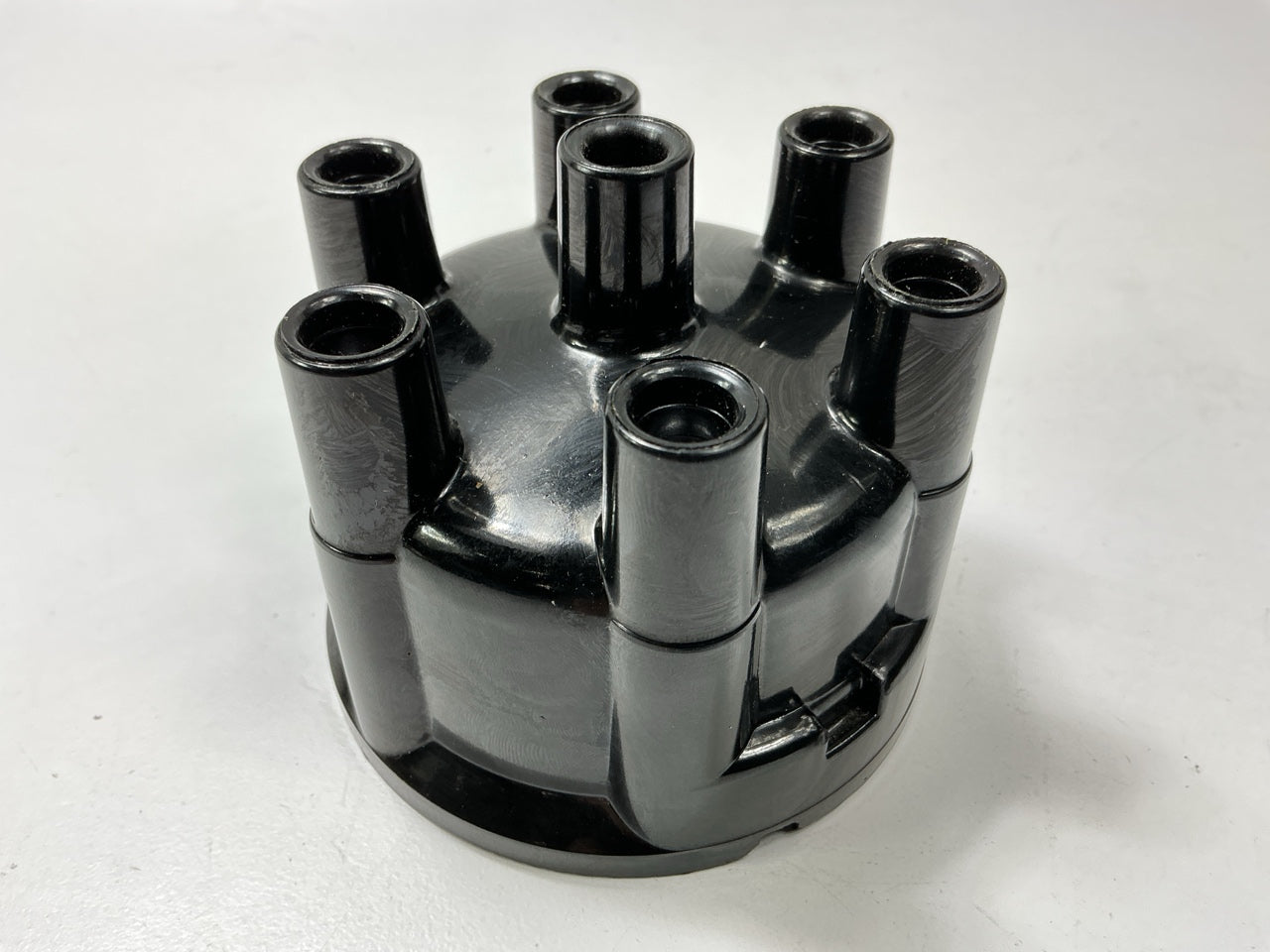 NEW - UNBOXED CR-904 Ignition Distributor Cap