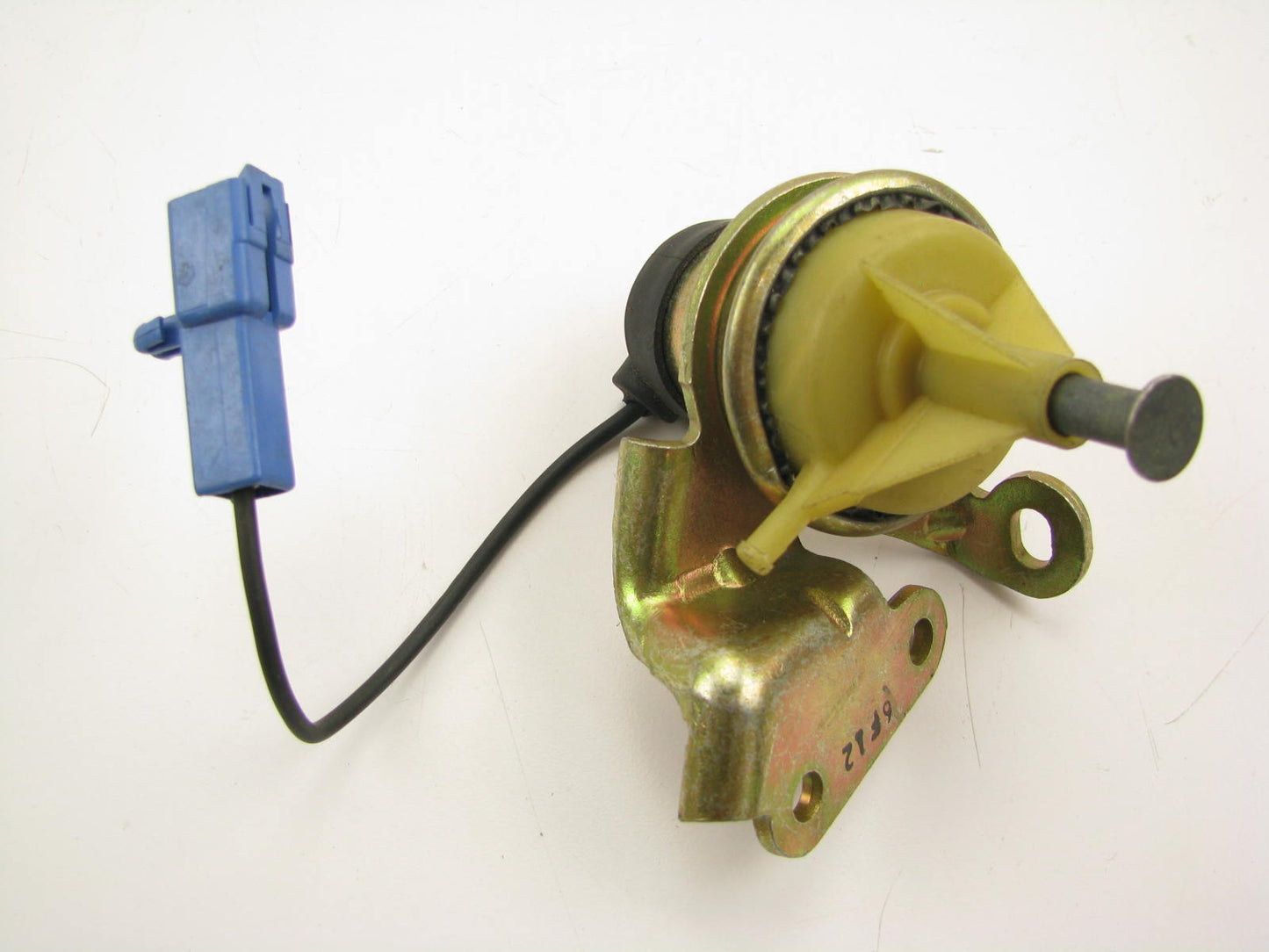 NEW - Out Of Box CS72 Carburetor Idle Stop Solenoid 84-86 Ford 2.3L E4PZ-9D856-A