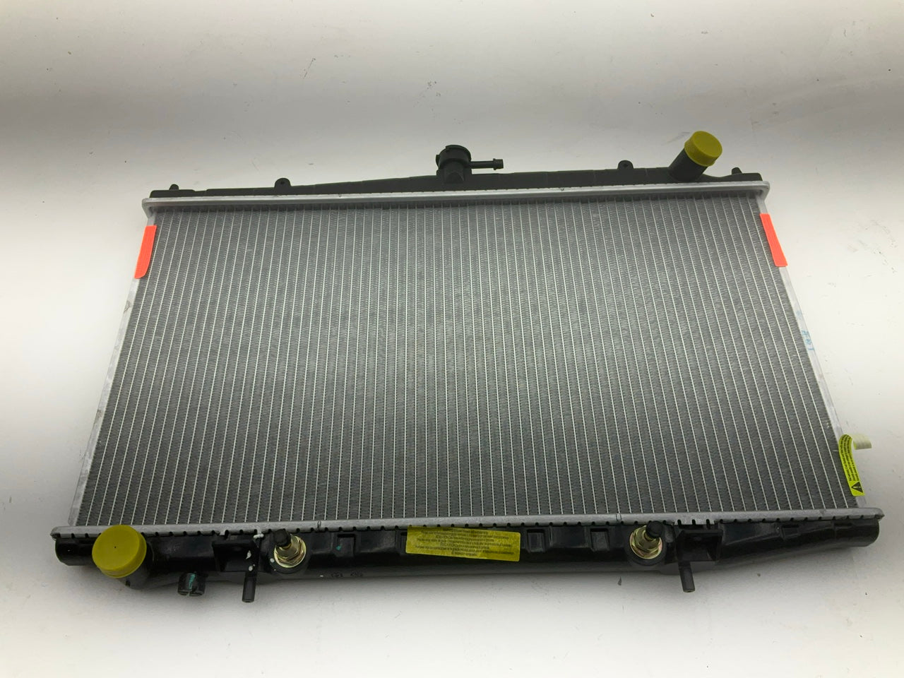 NEW UNBOXED Spectra CU2150 Radiator For 1997-2003 Nissan Altima