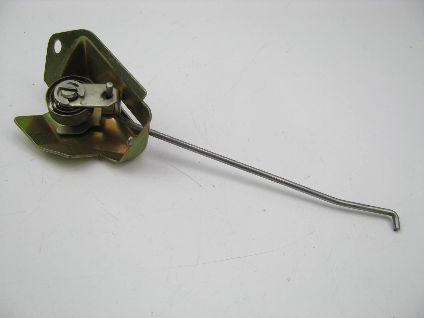 NEW  OUT OF BOX CV177 Carburetor Choke Thermostat For 1977-1979 Dodge Carter BBD