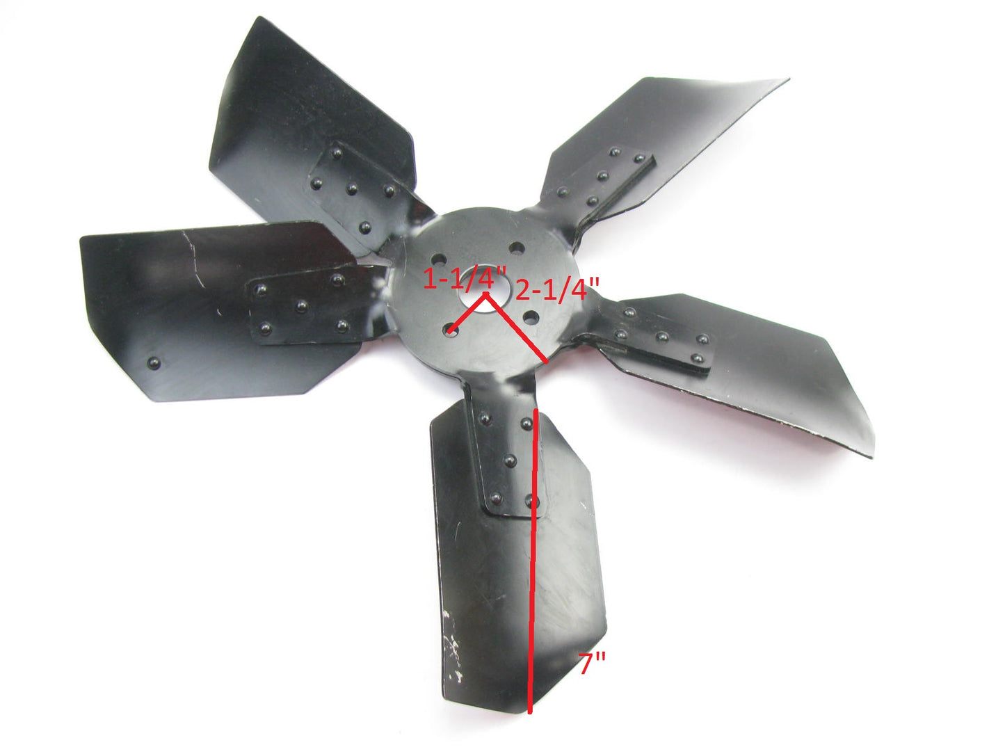 NEW - OUT OF BOX - OEM Ford D0HA-Z Metal Cooling Fan Blade