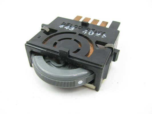 NEW - OUT OF BOX D1517C Headlight Headlamp Switch 1987-1991 Pontiac Bonneville