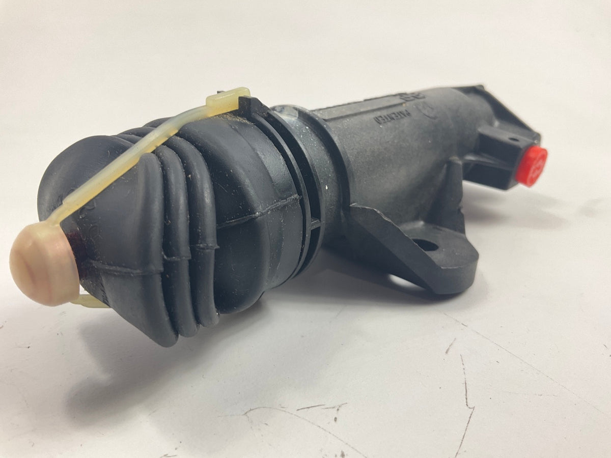 NEW OUT OF BOX - D20439 Clutch Slave Cylinder For 1983-1984 Ford Ranger