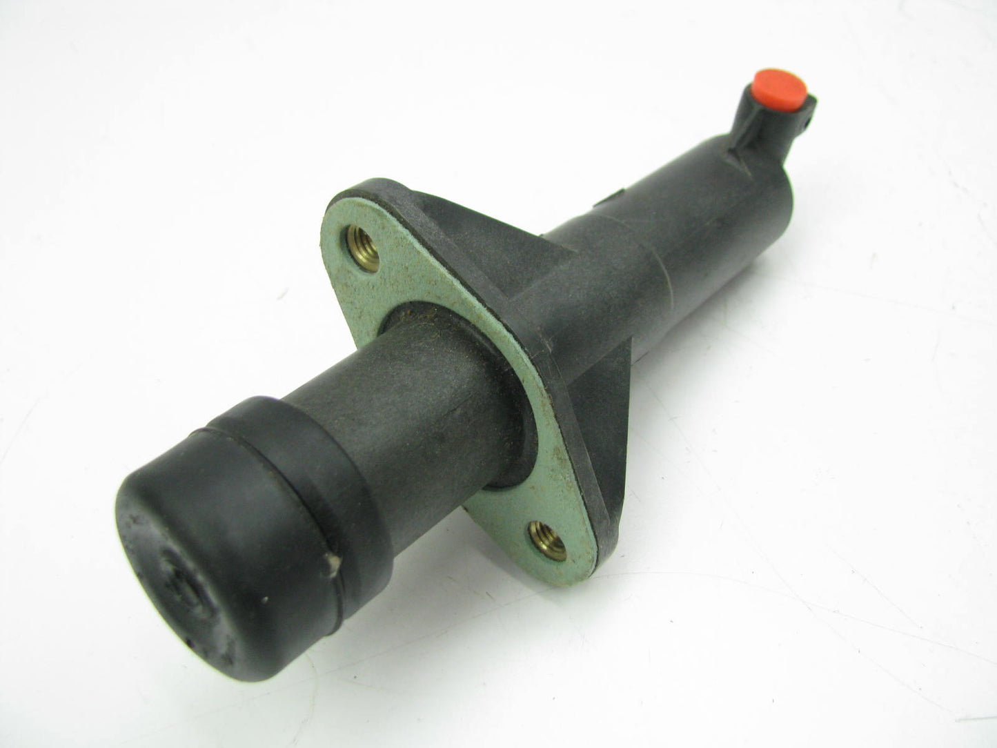 NEW OUT OF BOX D20627 Clutch Master Cylinder 1988-1989 Ford E150 E-250 E-350 Van