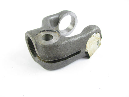 NEW - UNBOXED FORD D2HZ-3814-A Lower Steering Shaft Clamp Yoke 1973-90 C800 C900