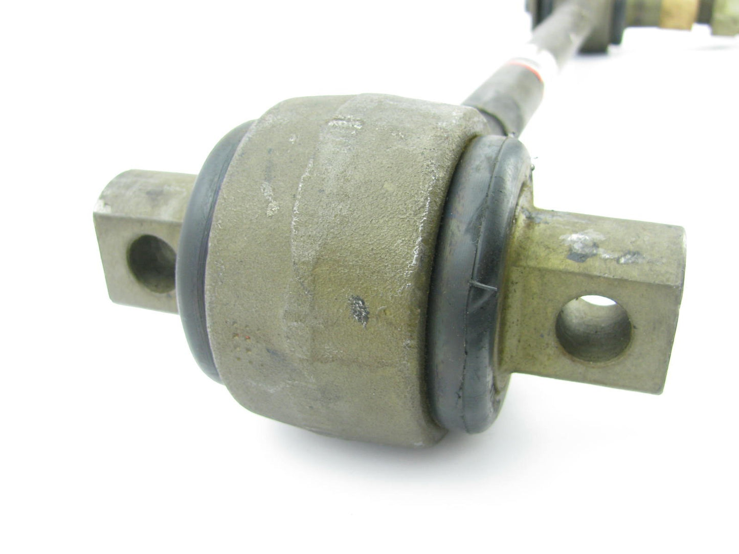 NOS - OUT OF BOX - OEM 1973-1976 Ford 600 700 Truck D2HZ-4612-AG Rear Torque Arm