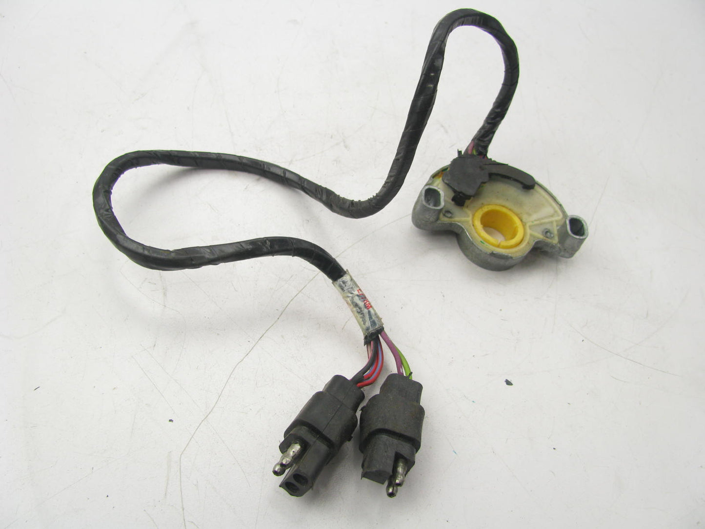 NEW - Out Of Box D32P-7A247-AA Neutral Safety Switch - SW1148 D2ZZ-7A247-C NS214