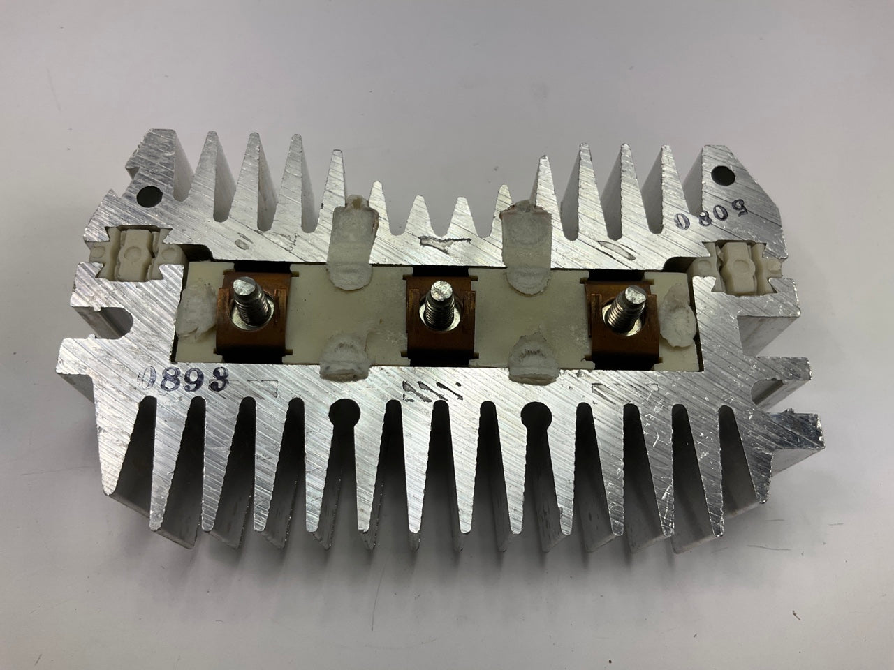 NEW - OUT OF BOX D3983 Alternator Rectifier Bridge