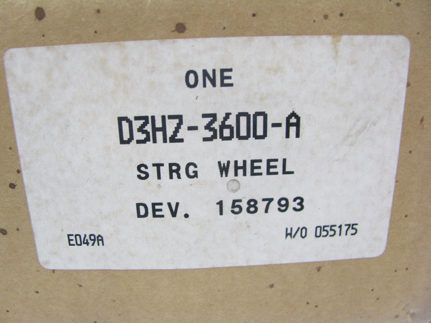 NEW - OUT OF BOX - OEM Ford D3HZ-3600-A Steering Wheel 3 Spoke - E1HS-3600-AA