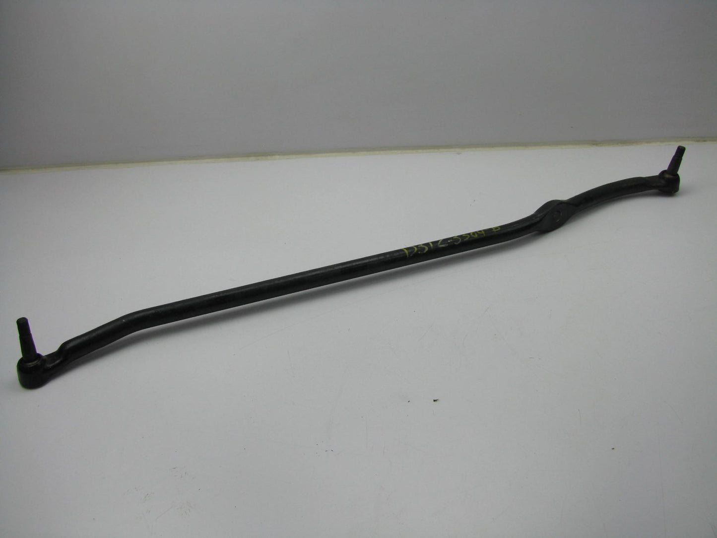 NEW - OUT OF BOX - OEM Ford Right Steering Tie Rod End / Drag Link D3TZ-3304-B