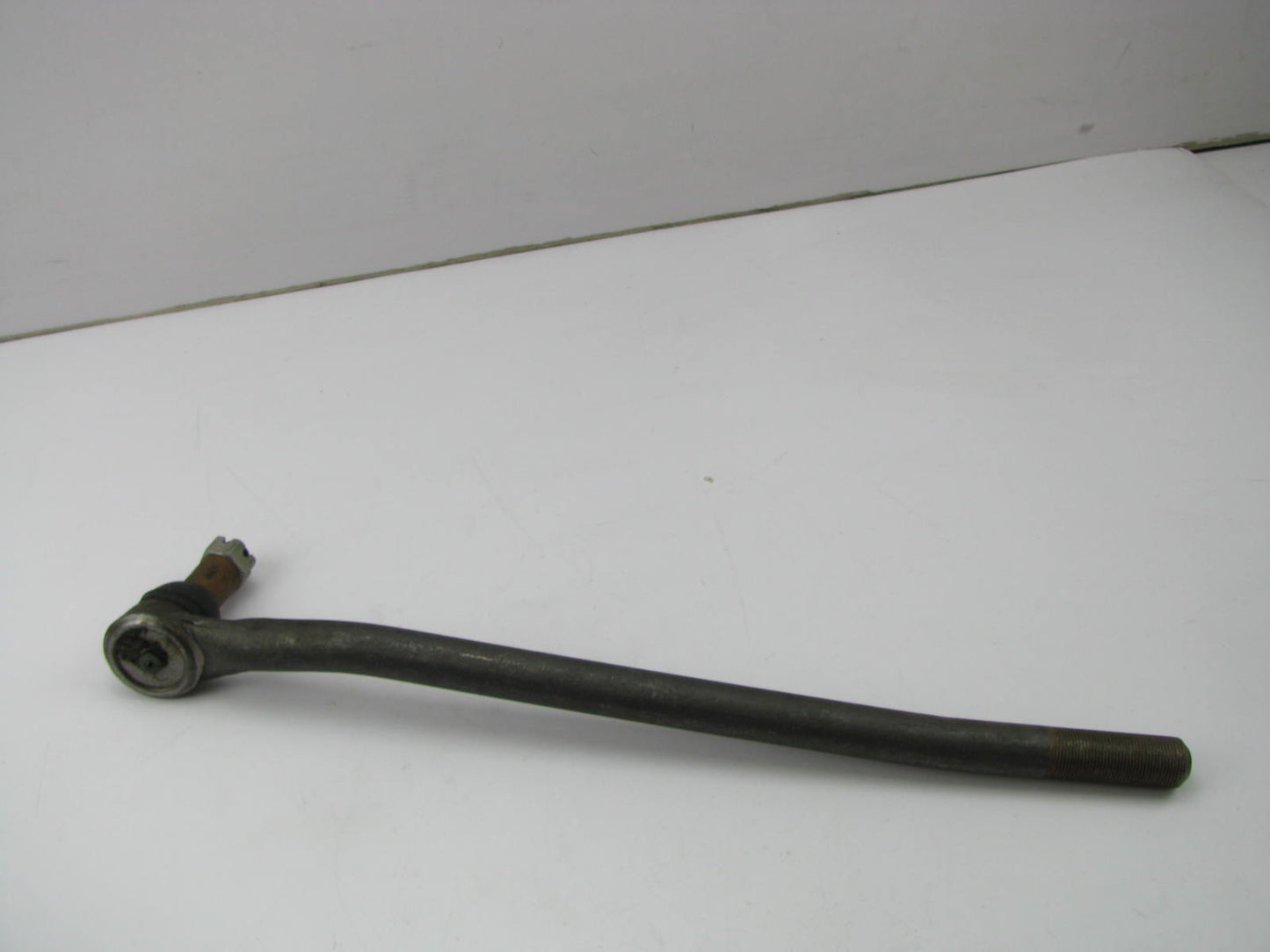 NEW - Out Of Box D3TZ-3A131-A Front Left Tie Rod End 1973-79 Ford F100 F150 250