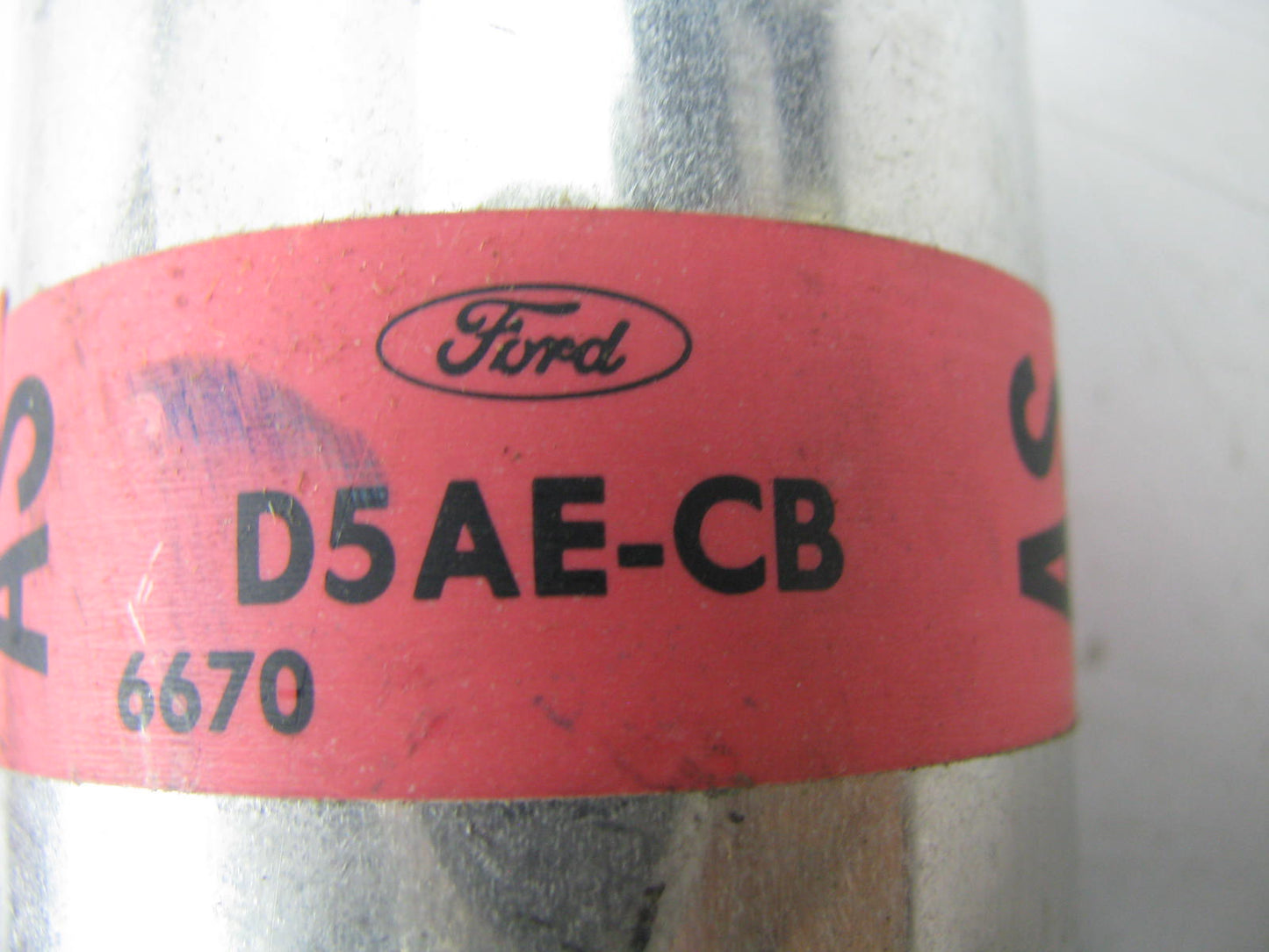 NEW - OUT OF BOX - OEM Ford D5AE-CB Thermactor Backfire Diverter Air Valve