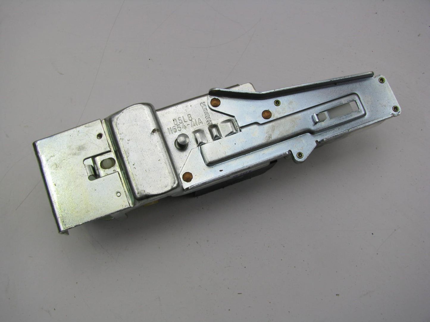 NEW - OUT OF BOX - OEM FORD D5LB-11654-A1A Headlamp Headlight Switch
