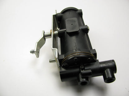 NOS - OEM Ford D6HA-17505-AA Pneumatic Air Wiper Motor 76 Ford Heavy Duty Truck