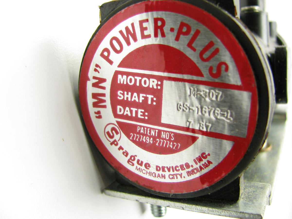 NOS - OEM Ford D6HA-17505-AA Pneumatic Air Wiper Motor 76 Ford Heavy Duty Truck