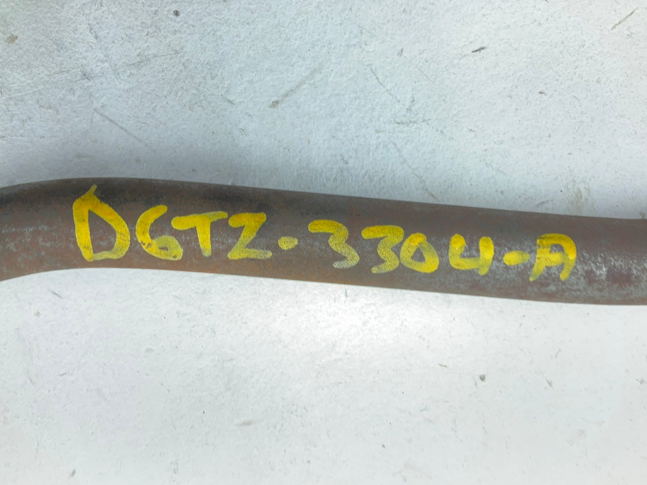 NEW - OUT OF BOX - OEM FORD D6TZ-3304-A Steering Drag Link 1976-1977 F150 4WD