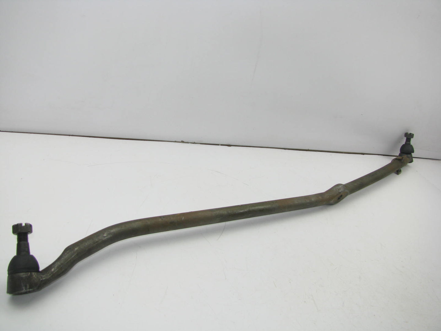 NOS - OUT OF BOX - OEM FORD D6TZ-3304-B Steering Drag Link 1976-1977 Bronco