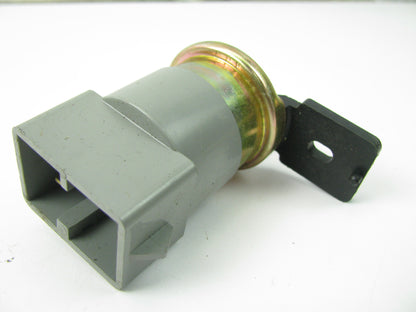 NEW - OUT OF BOX - OEM Ford D7DH-19D671 ATC A/C Vacuum Relay Valve