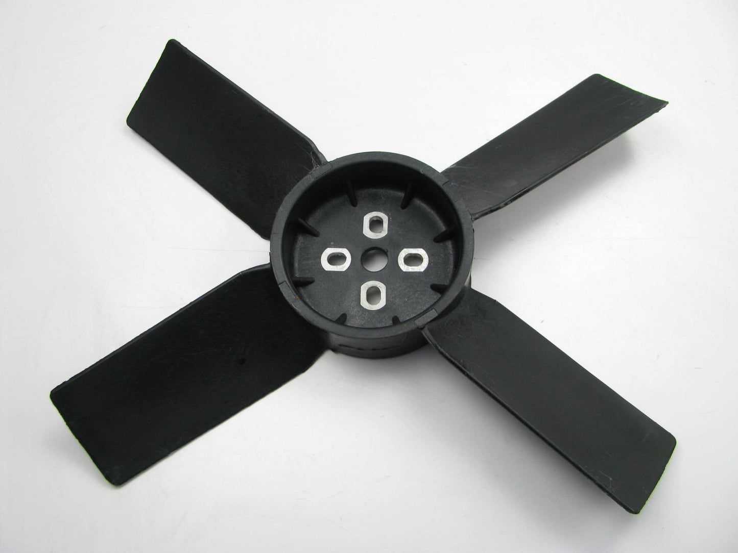NEW - OUT OF BOX - OEM Ford D8BE-EA Cooling Fan Blade - 1980-1982 Capri, Mustang