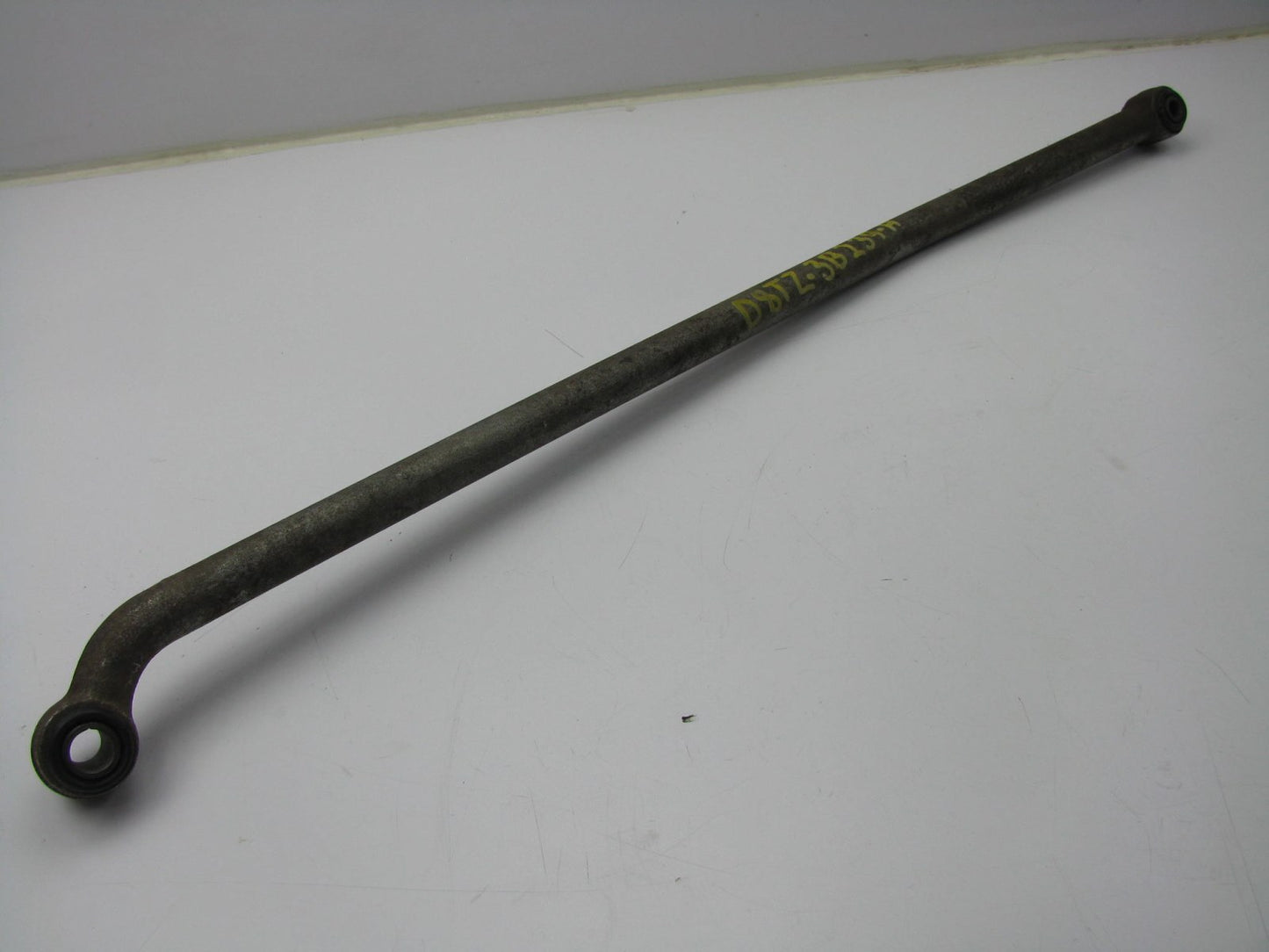 NEW - OUT OF BOX - OEM 1976-1979 Ford F-100 F-150 4WD Truck Front Axle Track Bar