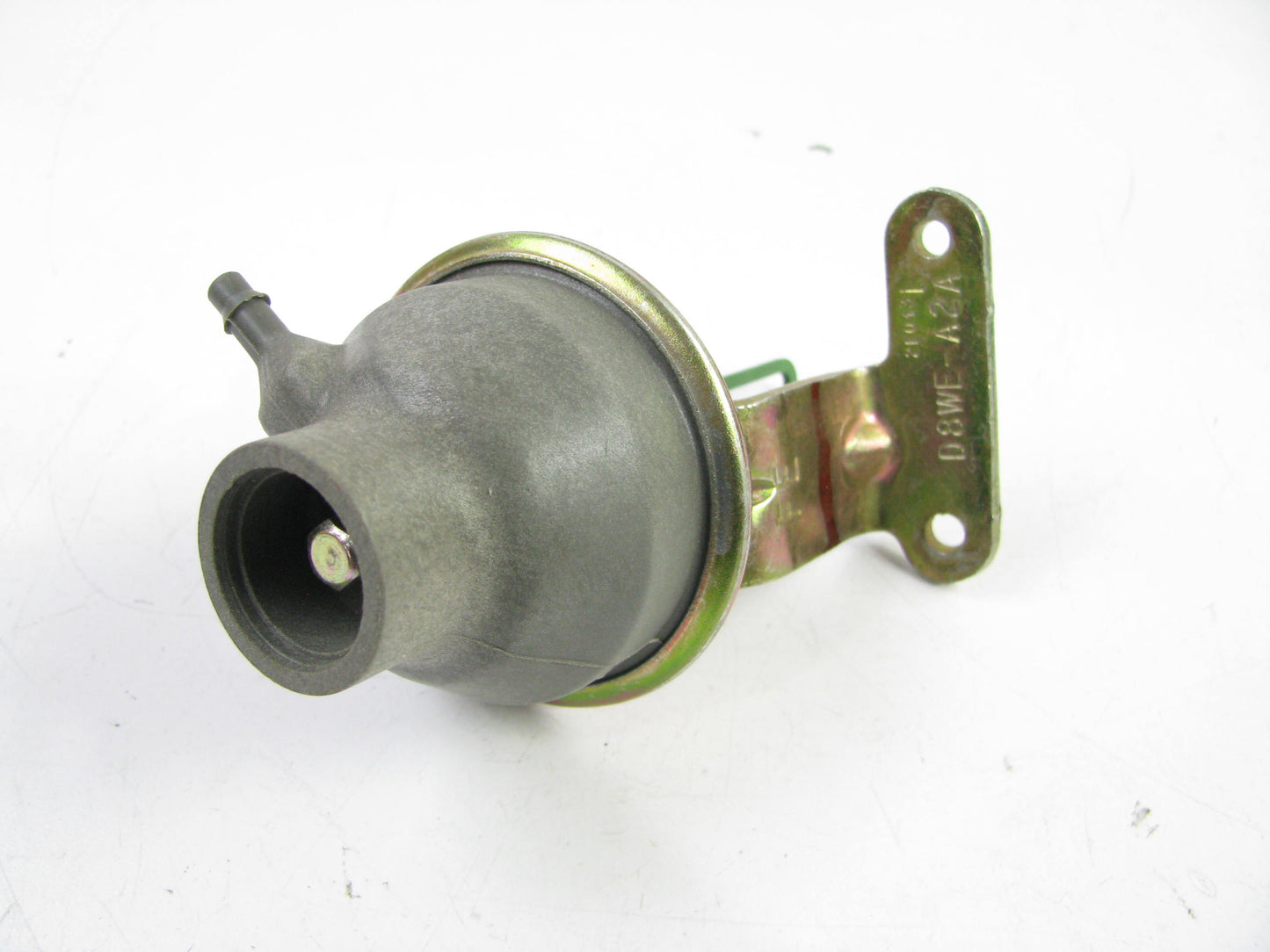 NEW UNBOXED OEM Ford D8WE-A2A Carburetor Choke Pull-Off - 1978 Ford 351W V8
