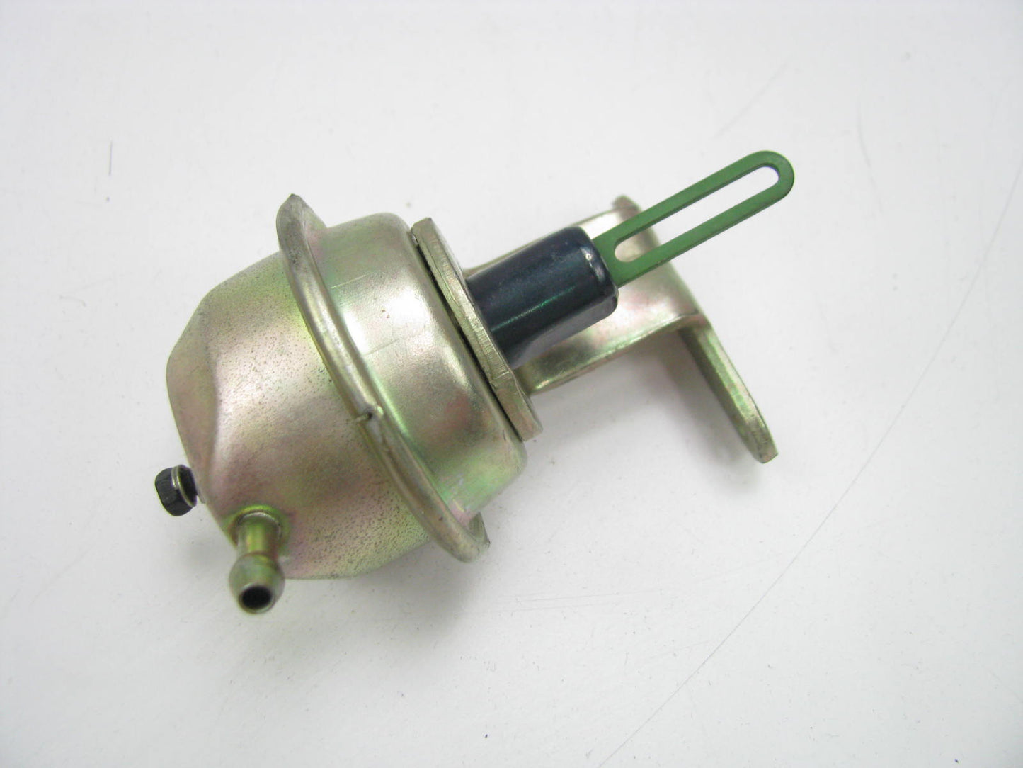 NEW - OUT OF BOX D8WE-AA Carburetor Choke Pull-Off 1978-1980 Ford 2-BBL