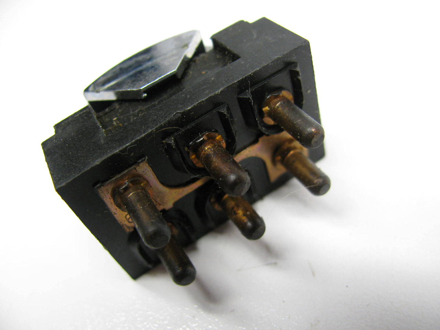 NEW - OUT OF BOX FORD D9AB-14017-AB Sliding Roof Window Switch 1980-1989 LTD