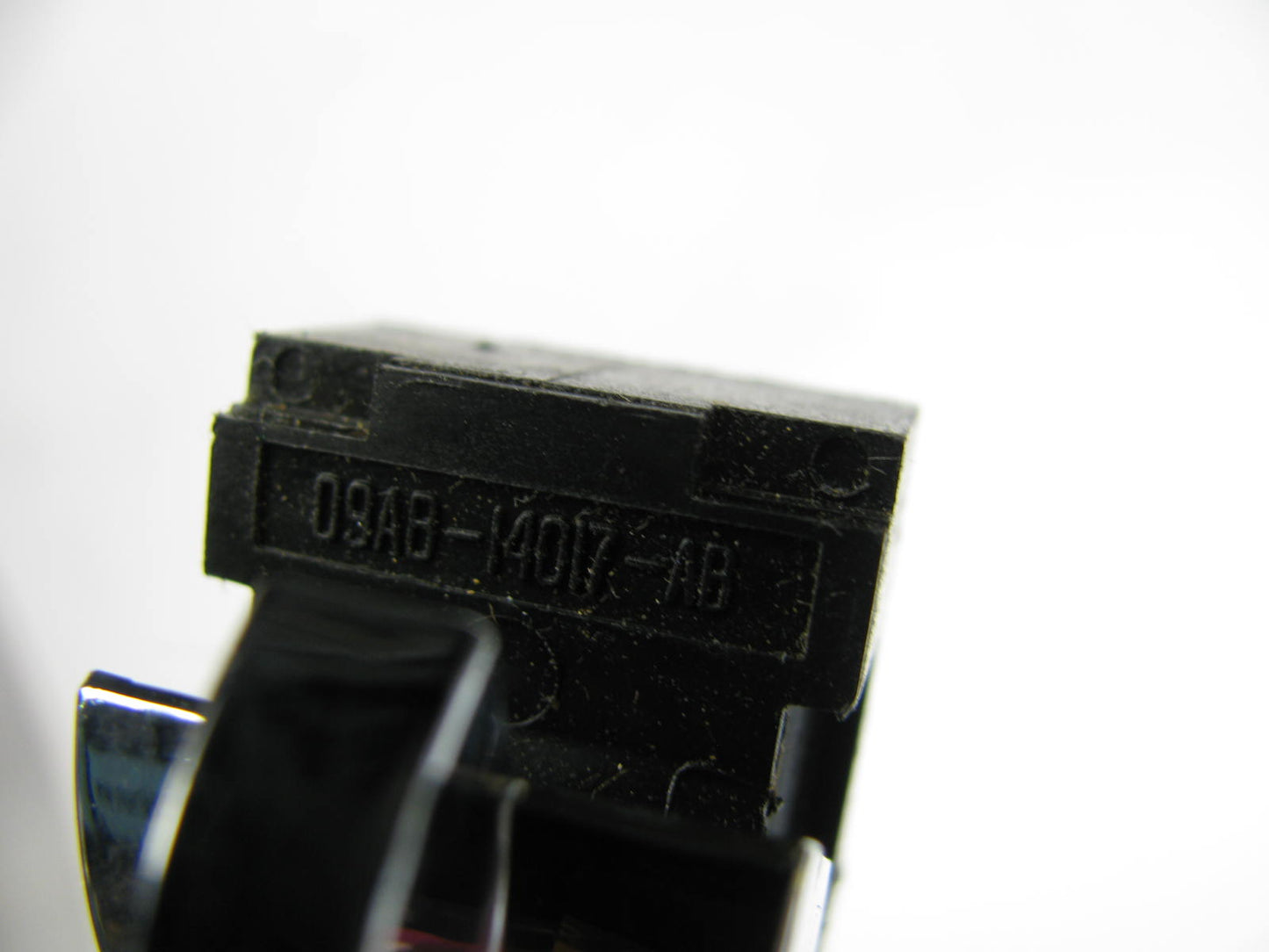 NEW - OUT OF BOX FORD D9AB-14017-AB Sliding Roof Window Switch 1980-1989 LTD