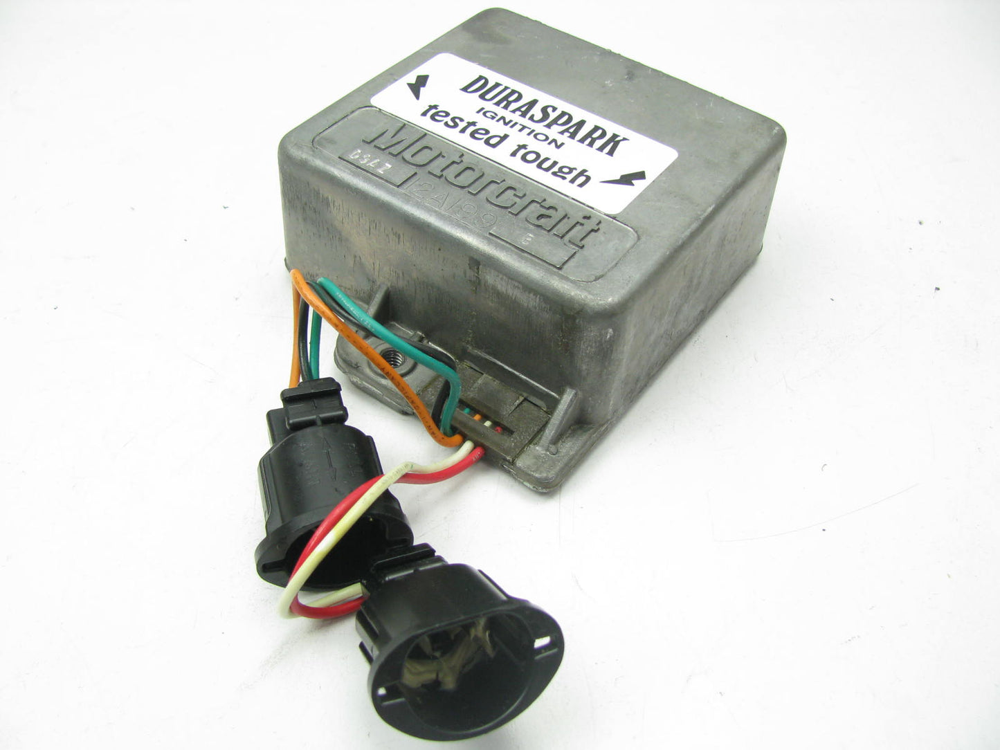 NEW UNBOXED OEM Ford / Motorcraft D9AZ-12A199-B Ignition Control Module