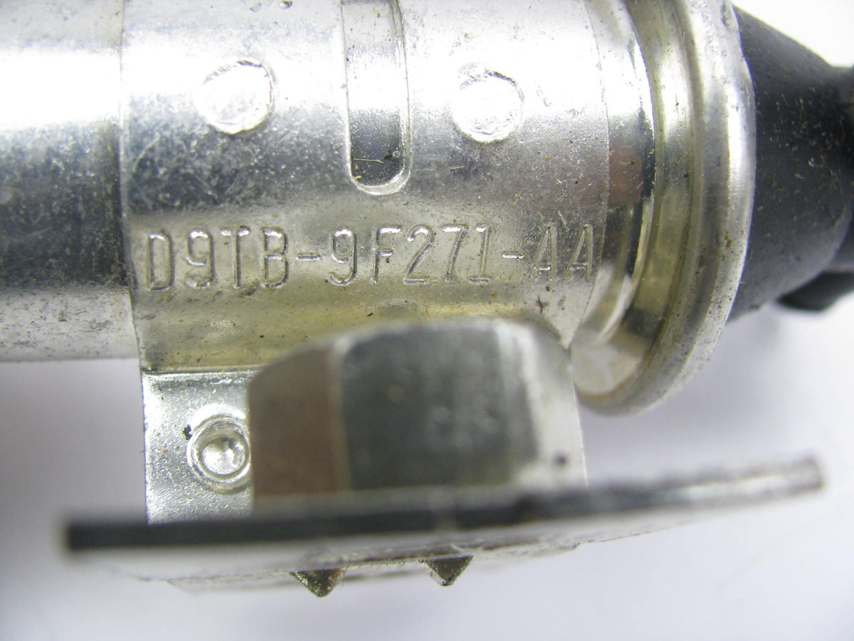 OEM 1975-1979 Ford F150 F250 F350  Dual Fuel Tank Gas Select Valve D9TB-9F271-AA