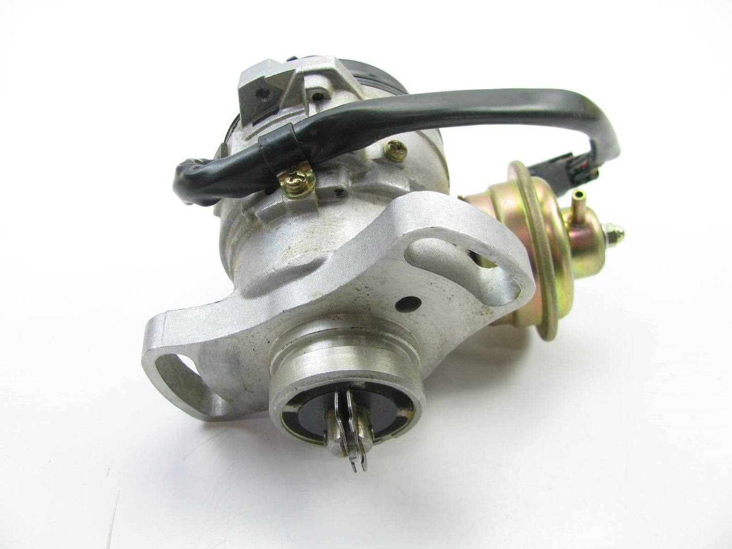 NEW UNBOXED OEM DAE-2040 Distributor FORD # E9JY-12127-A - 1991-1994 Capri 1.6L